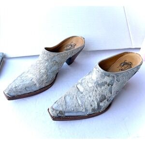 Lucchese Charlie 1 Horse Silver Hair on Hide Western Snip Toe Slip On Mules 7.5